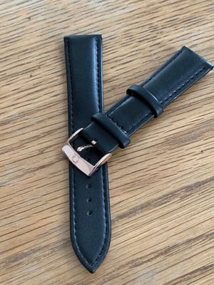 Image of omega,Top quality plain gents watch leather strap,black.18mm/20mm.omega engraved Rose Gold buckle