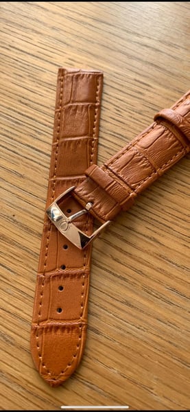 Image of omega,Top quality CROC style TAN/ORANGE Brown leather strap 18mm/20mm enrgraved Rose Gold buckle.New