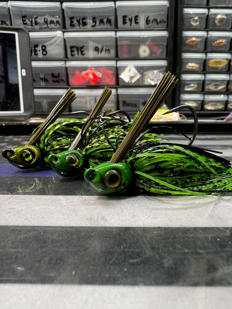 Example only of Signature Color Baby Bass  - Image 3