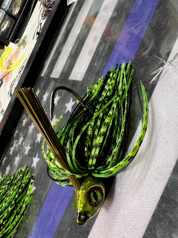 Example only of Signature Color Baby Bass  - Image 4