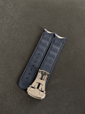Image of 20mm Blue Curved Rubber Strap For Omega Seamaster Aqua Terra or Seamaster 300 Pro For Omega watch