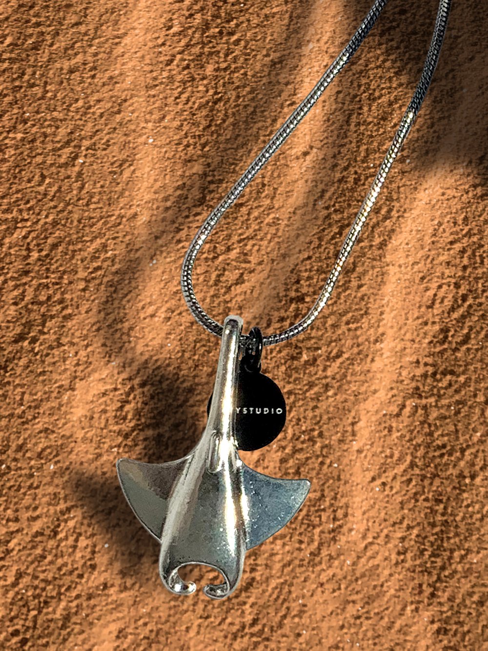 STINGRAY NECKLACE