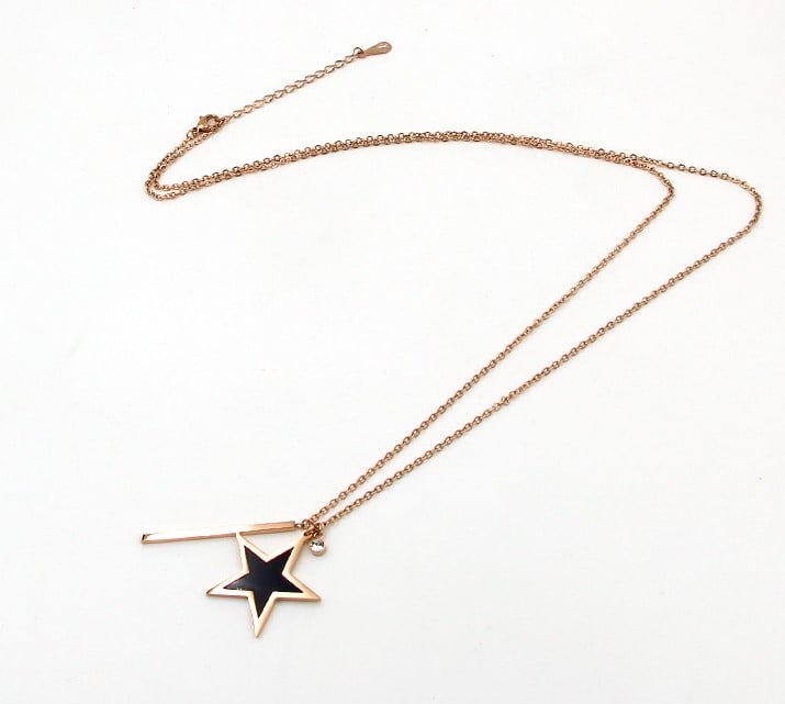 Blackstar Design Pendant Rose Gold chain