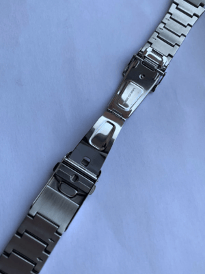 Image of Heavy duty genuine seiko sports gents watch strap,solid steel links/lugs.20mm.straight lugs,New