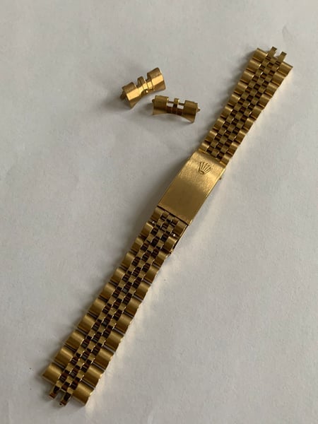 Image of ROLEX New 17mm Gold Plated curved lugs Gents watch strap Submariner,Daytona, jubilee