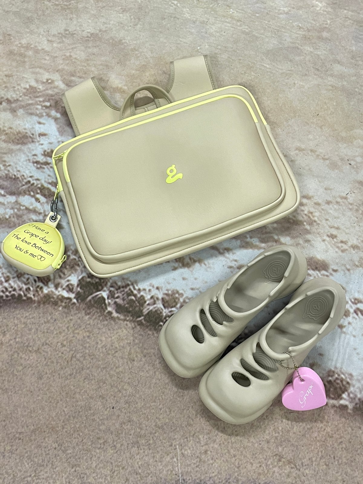 LAPTOP BAG + EARPHONE BAG | GRAPE