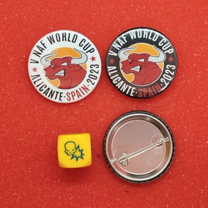 Image of V Naf World Cup Magnets and Badges (38 mm)