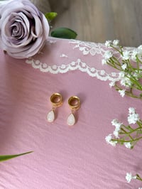 Image 1 of White Glass Angel Tears (Gold)