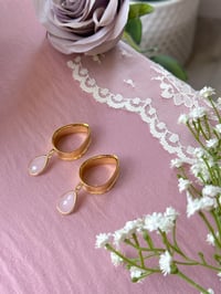 Image 3 of Pink Glass Angel Tears (Gold)