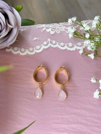 Image 2 of Pink Glass Angel Tears (Gold)