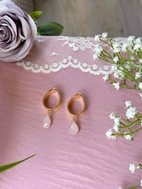Image 1 of Pink Glass Angel Tears (Gold)