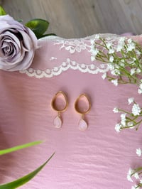 Image 4 of Pink Glass Angel Tears (Gold)