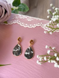 Image 4 of Zebra Jasper Teardrop Slices (Gold)