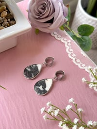 Image 2 of Zebra Jasper Teardrop Slices (Silver)