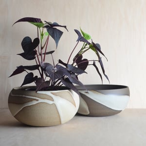 Image of Stoneware planter