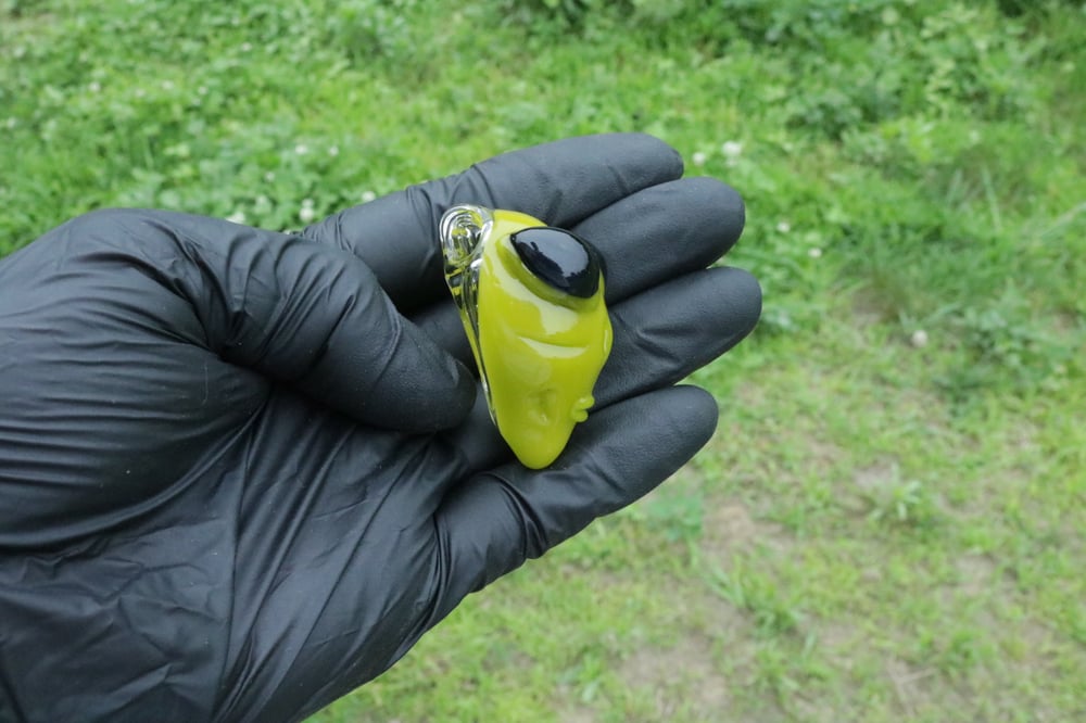 Alien face pendant 