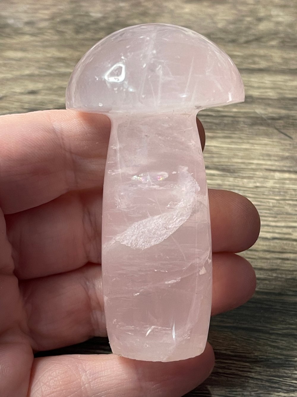 Image of Rose quartz mushroom 