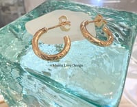Image 1 of 14k solid gold Hawaiian scroll design earrings 