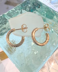 Image 2 of 14k solid gold Hawaiian scroll design earrings 