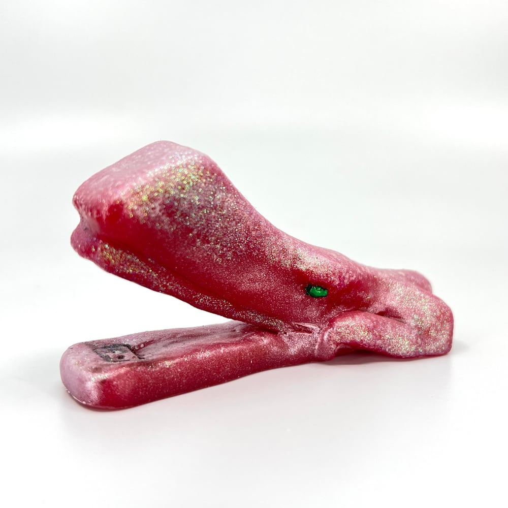 Image of Glow Cranberry Frost Milton