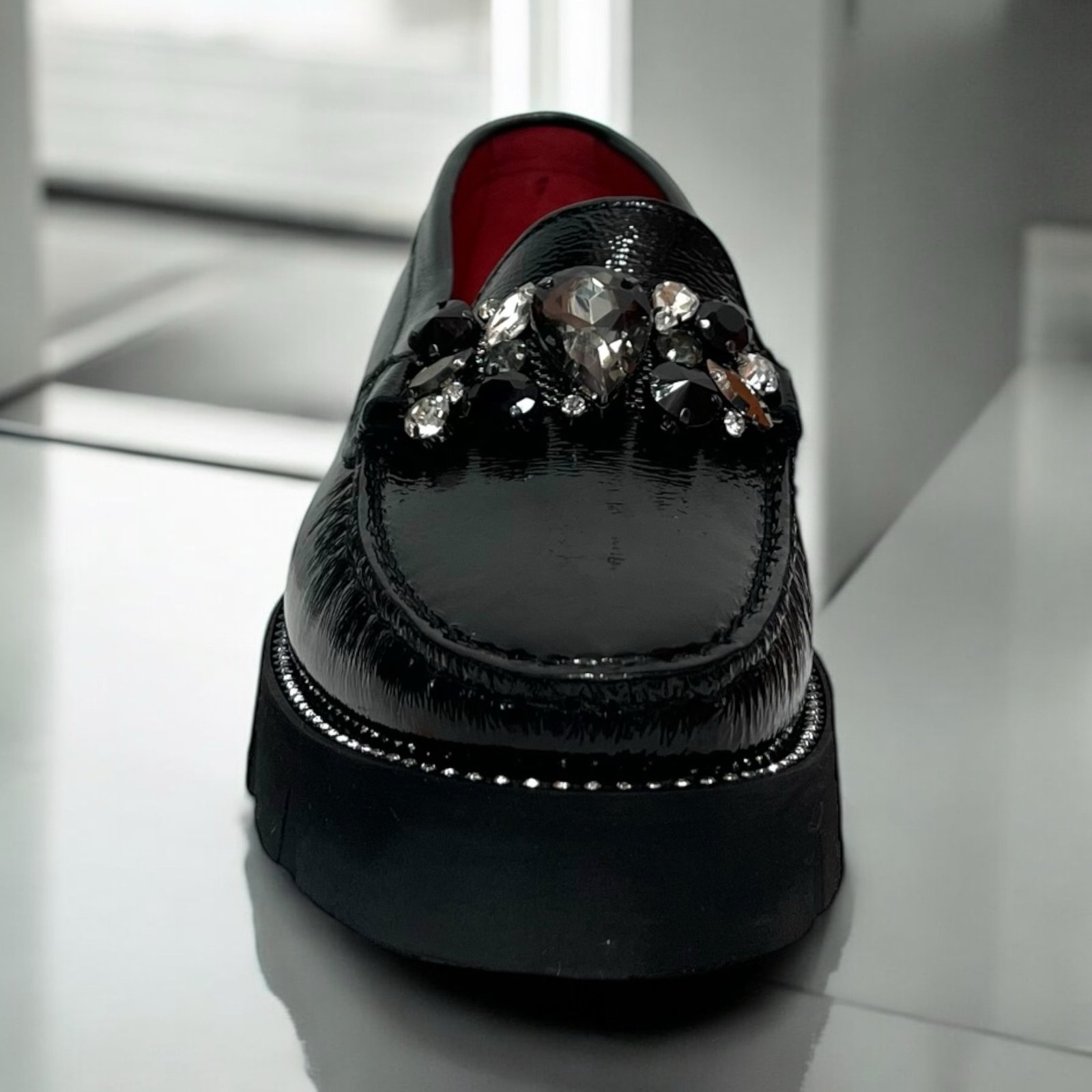 Di Chenzo 8849 Black Patent | Davinci Shoes