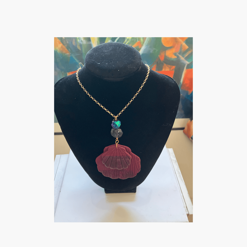 Image of The Dahlia Piece