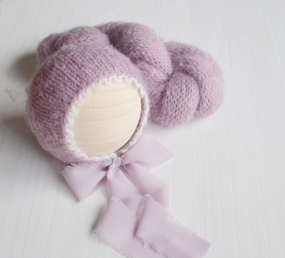 Image of Dusty Lilac Fuzzy Picot Trimmed Bonnet & Wrap Set
