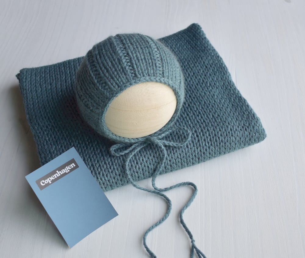 Image of Teal Ribbed Bonnet & Wrap