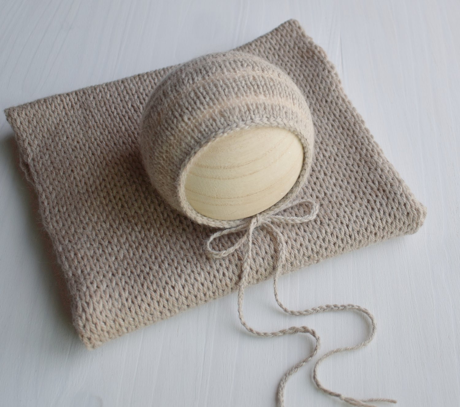 Image of Beige Mohair Striped Bonnet & Wrap
