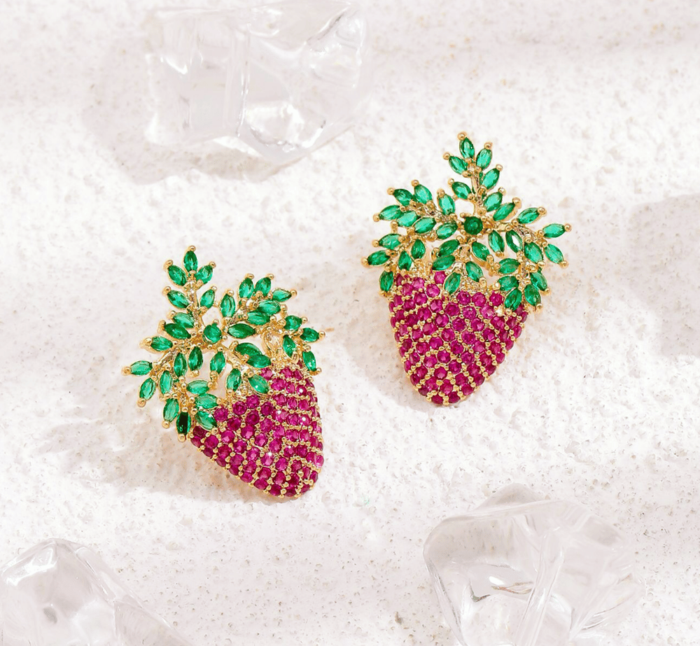 Image of STRAWBERRY CRUSH EARRINGS 