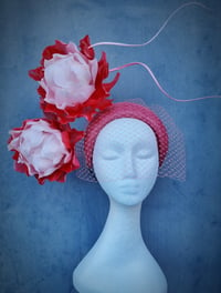 Image 1 of 'Calluna' in coral and soft pink
