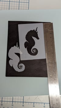 Image 2 of Mini seahorse stencil & mask