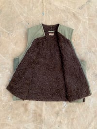 Image 2 of WW2 ERA USMC ALPACA VEST (2)