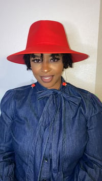 Image 2 of TAMMIRA