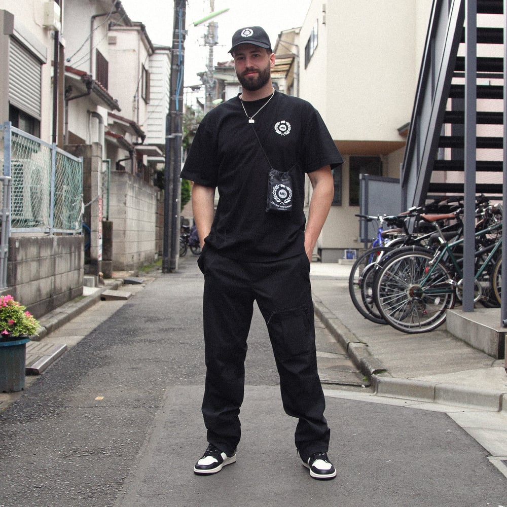 Image of FTL X MOTO-BUNKA- Leaders Crest T-Shirt (Black)