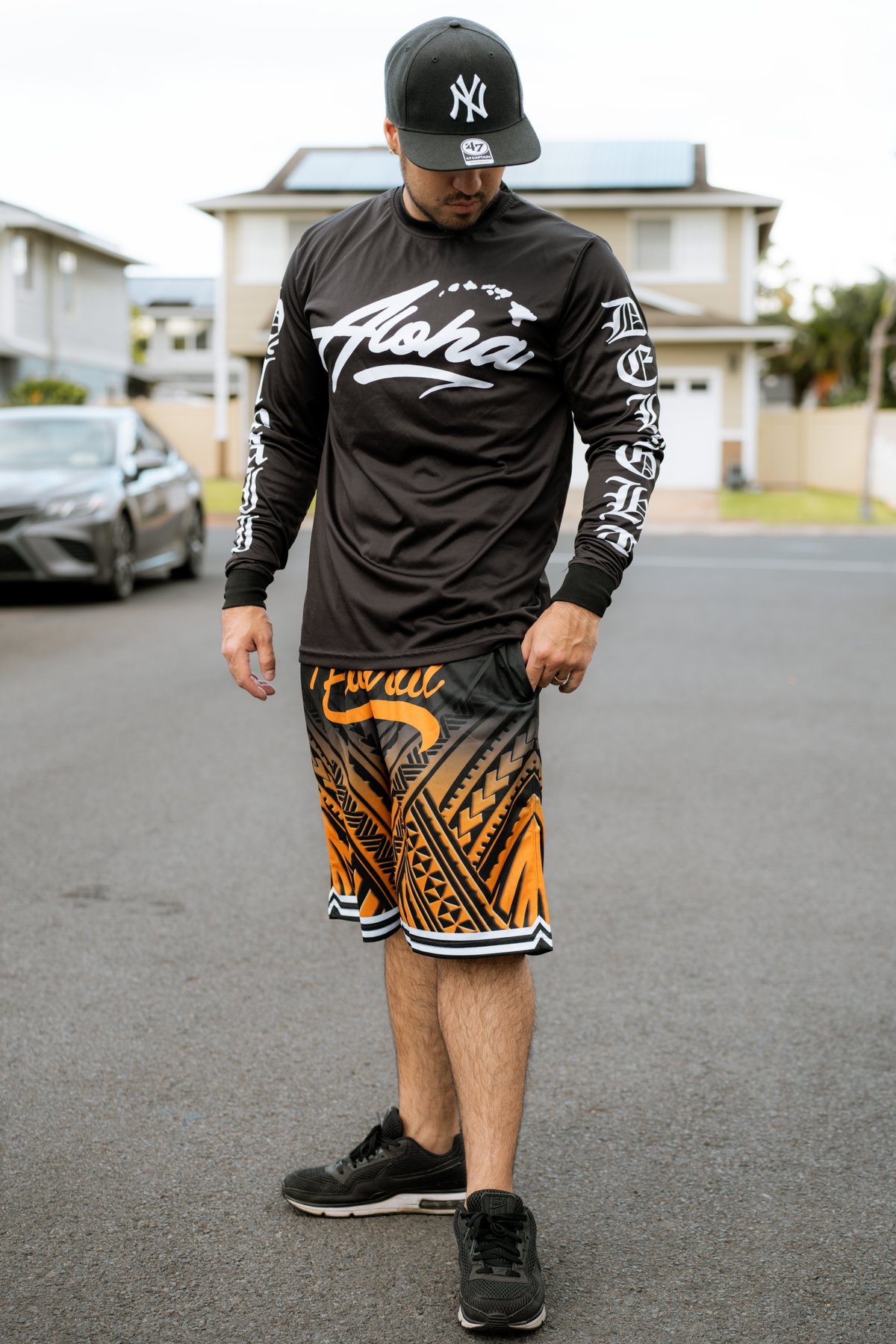 Hawaii Islands Athletic Gold Tribal - Basketball Shorts