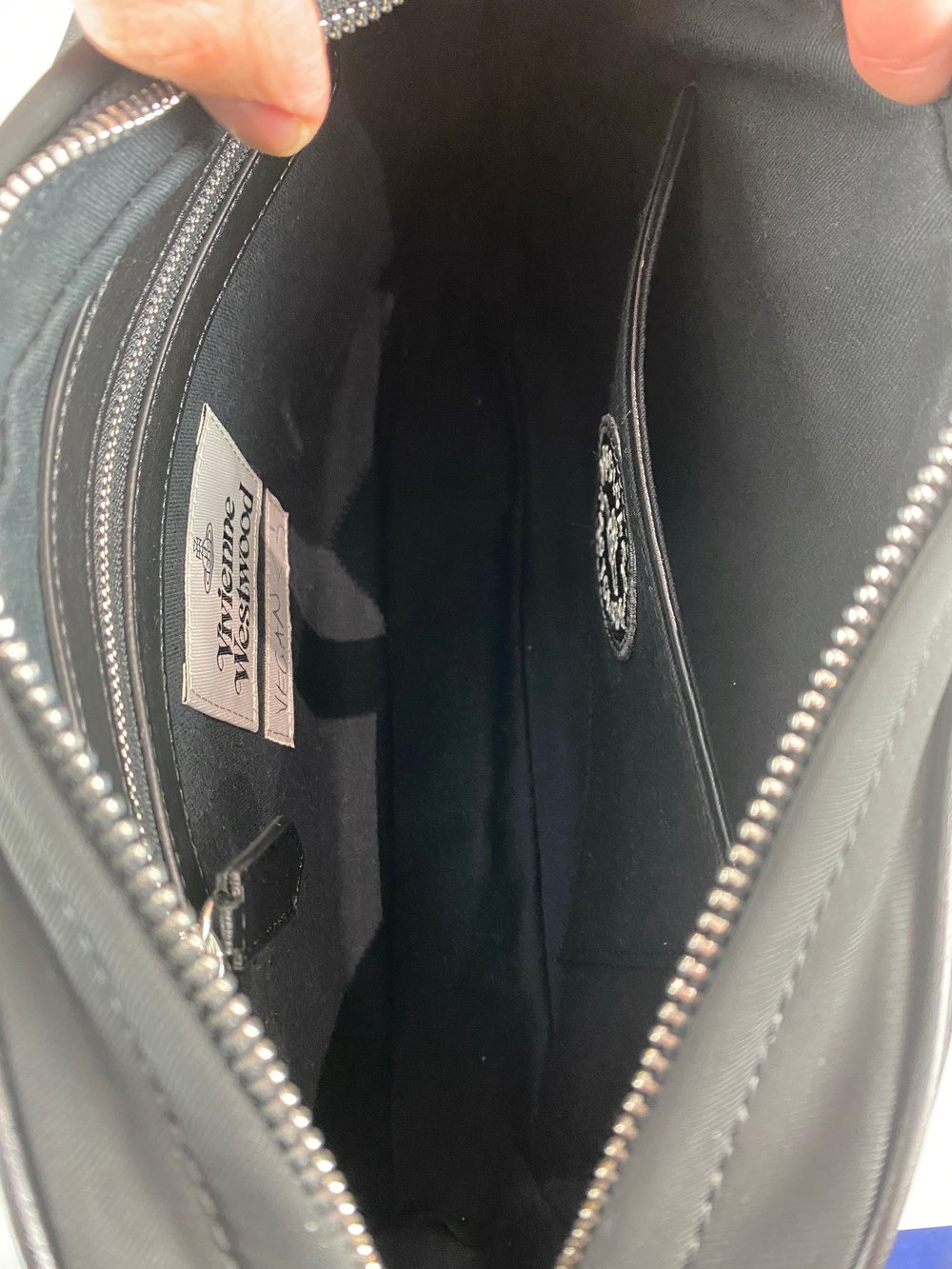 Image of Vivienne Westwood - Camera Bag Vegan Black