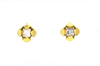 Image 2 of Contemporary 4-claw asscher cut diamond studs in 18ct gold