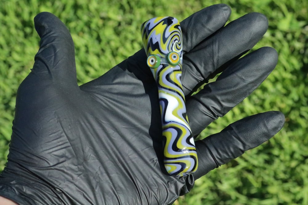 Only eyes wigwag chillum