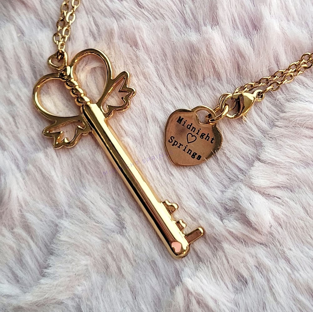 Image of Magical Key Necklace - 18k Gold Plated