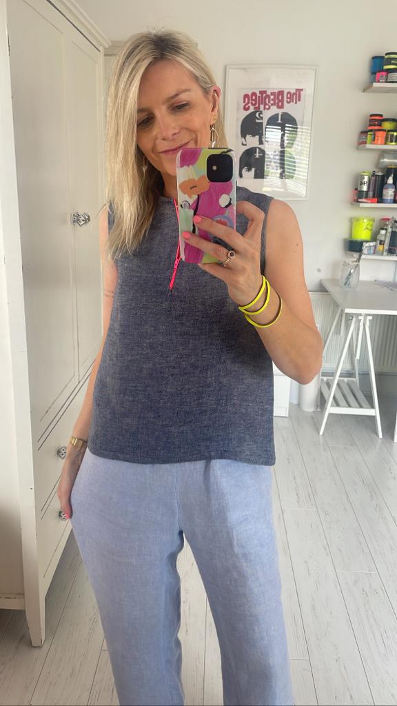 Image of Dark Navy linen top with neon pink zip