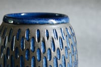 Image 2 of Medium LISCAR vase • LC10