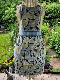 Image 5 of Adult Full Apron, Gray, Yellow, Blue and Green Paisley