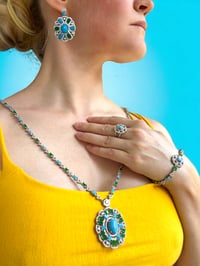 Blue Turquoise and Green Crystals Jewelry Set