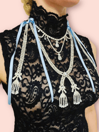 Marie Antoinette Queen Necklace