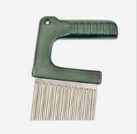 Image 3 of Appetito Crinkle Vegetable Cutter