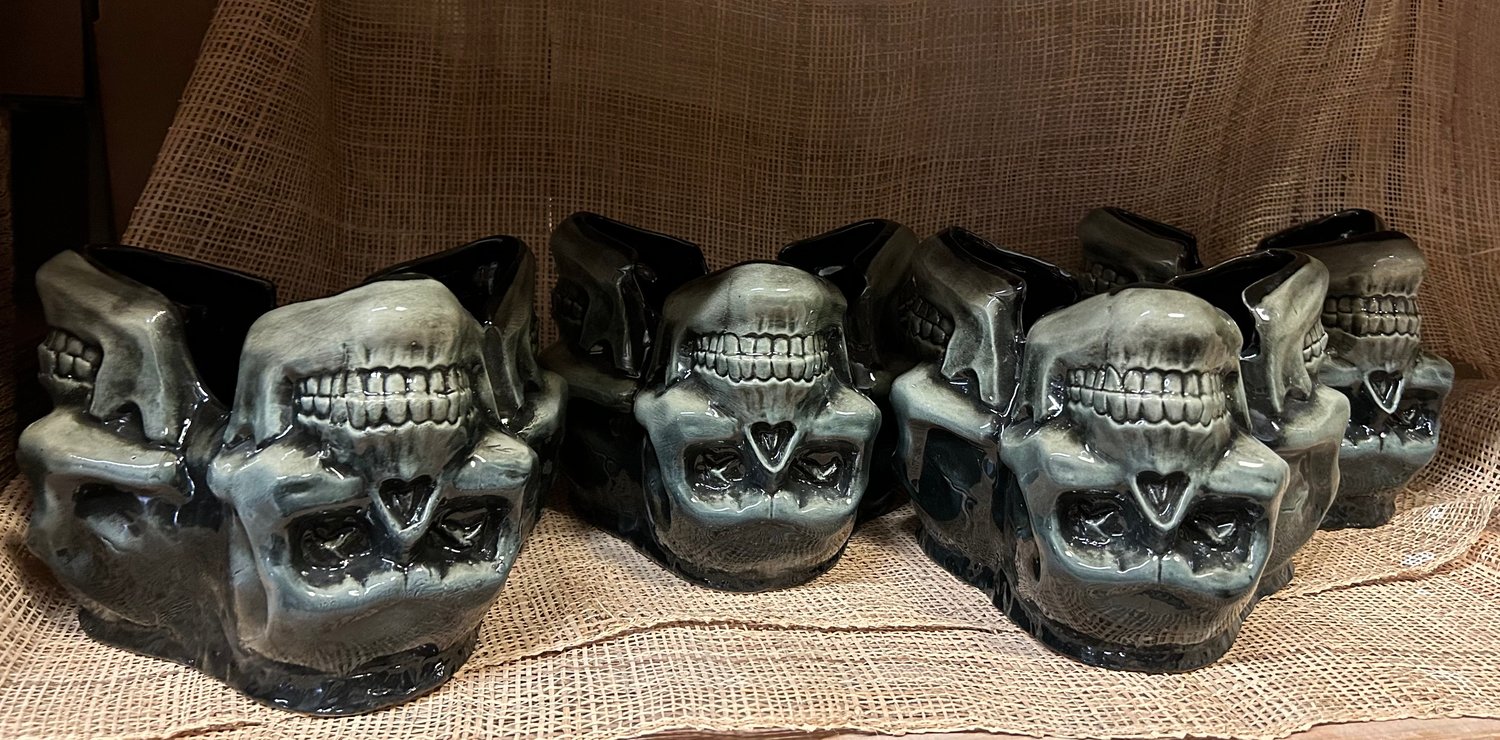 Image of Onyx Skull bowl