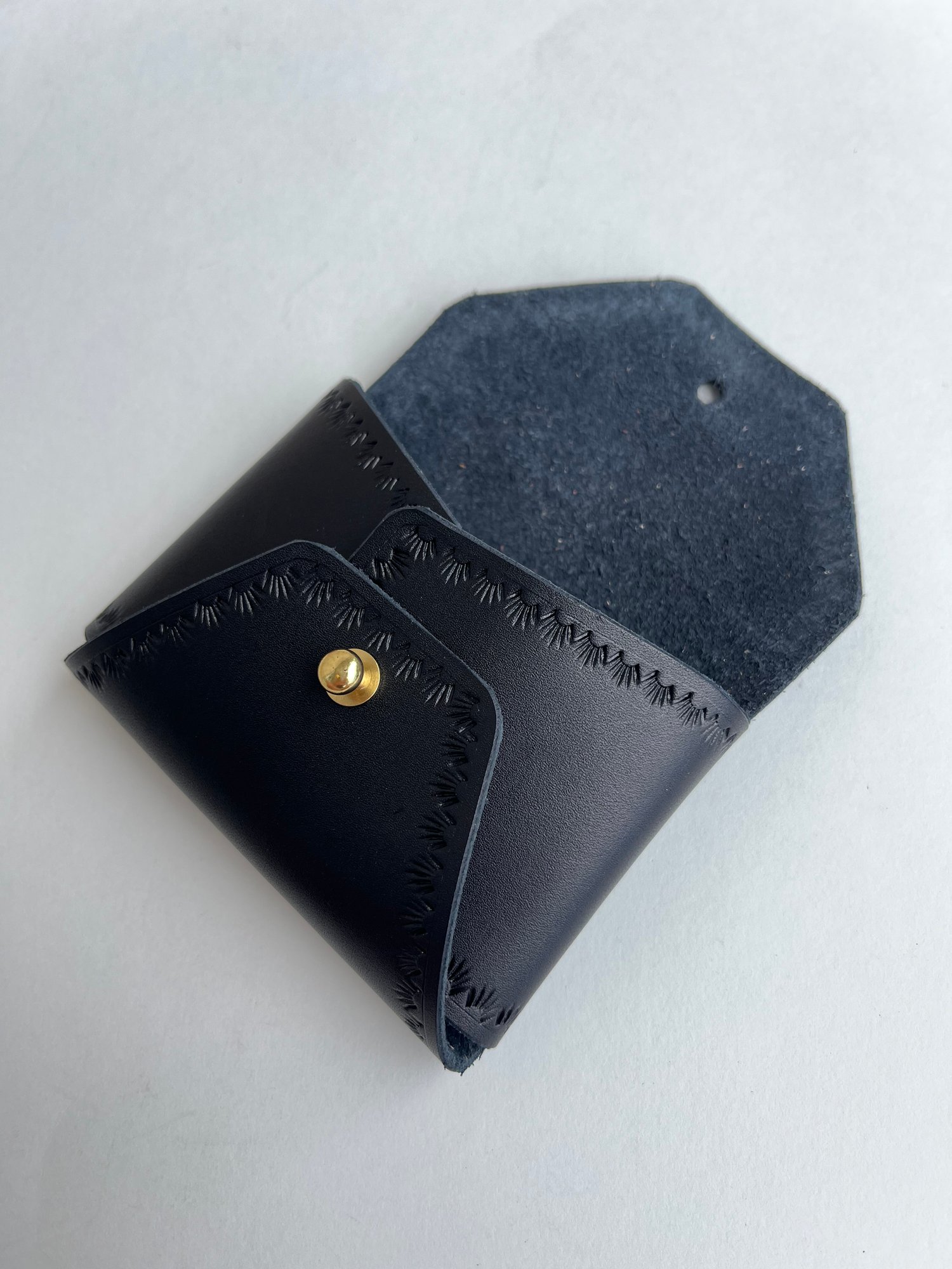 Image of Black Vachetta “No Stitch” Card Wallet 