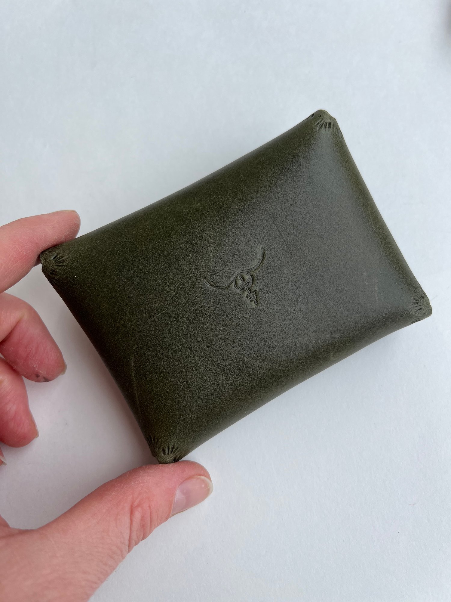 Image of Olive Vachetta “No Stitch” Card Wallet 