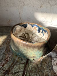 Image 4 of i bowl
